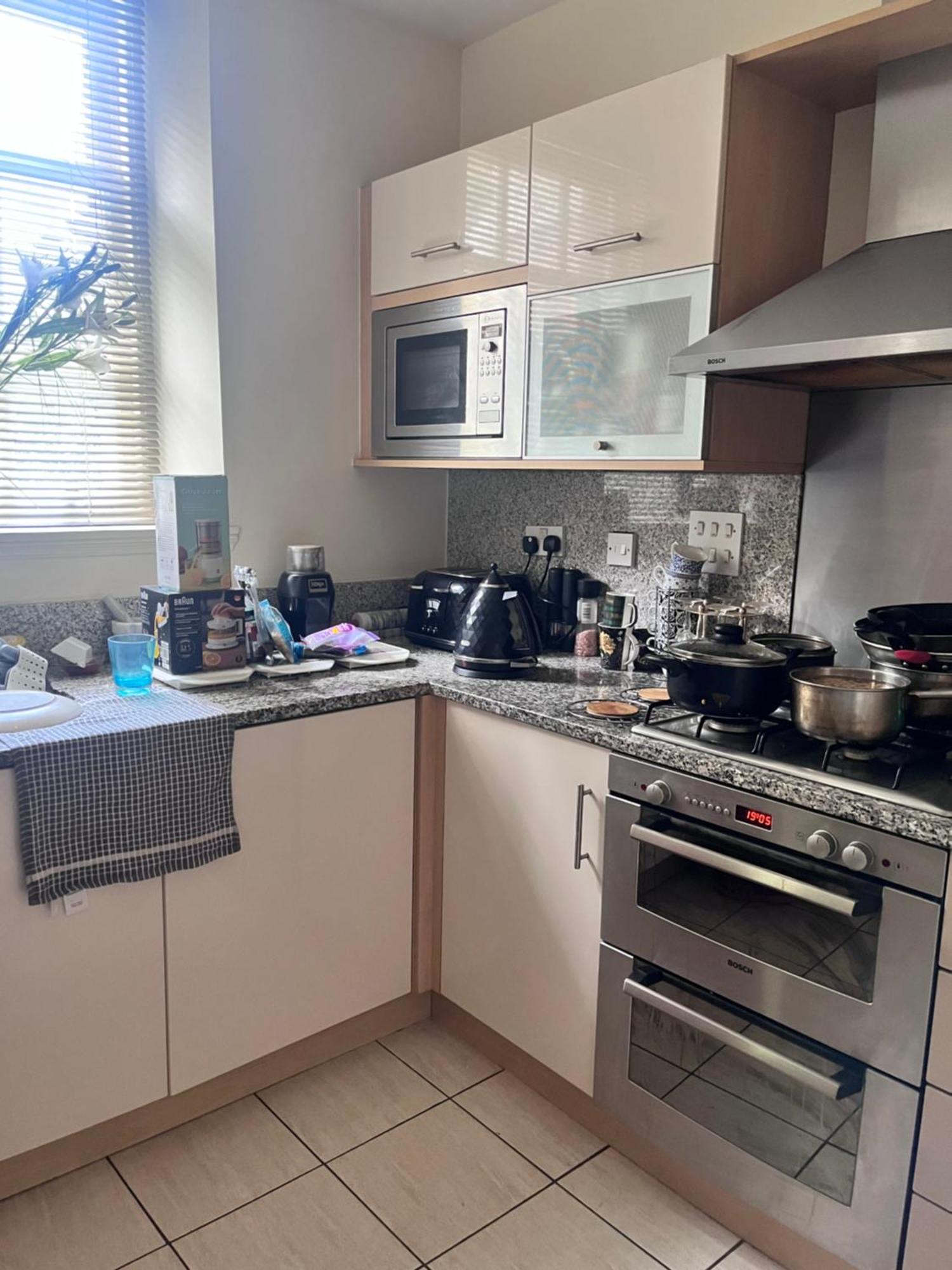 Private Room In Charming Detached House In Newington EDI Exterior foto